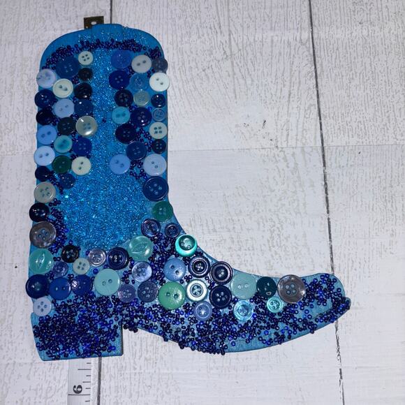 Handmade Cowboy Boot Button Art - Picture 2 of 11
